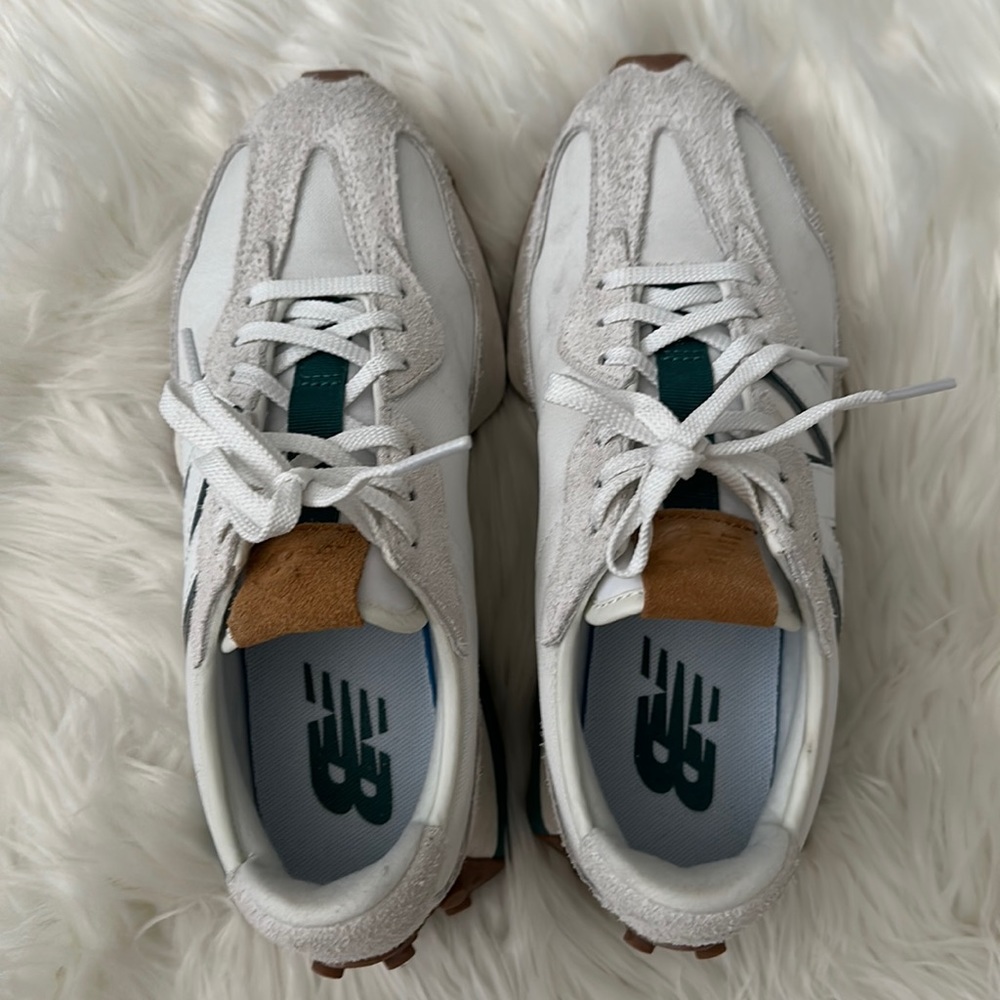 New Balance 327 White/Turquoise Size 7.5